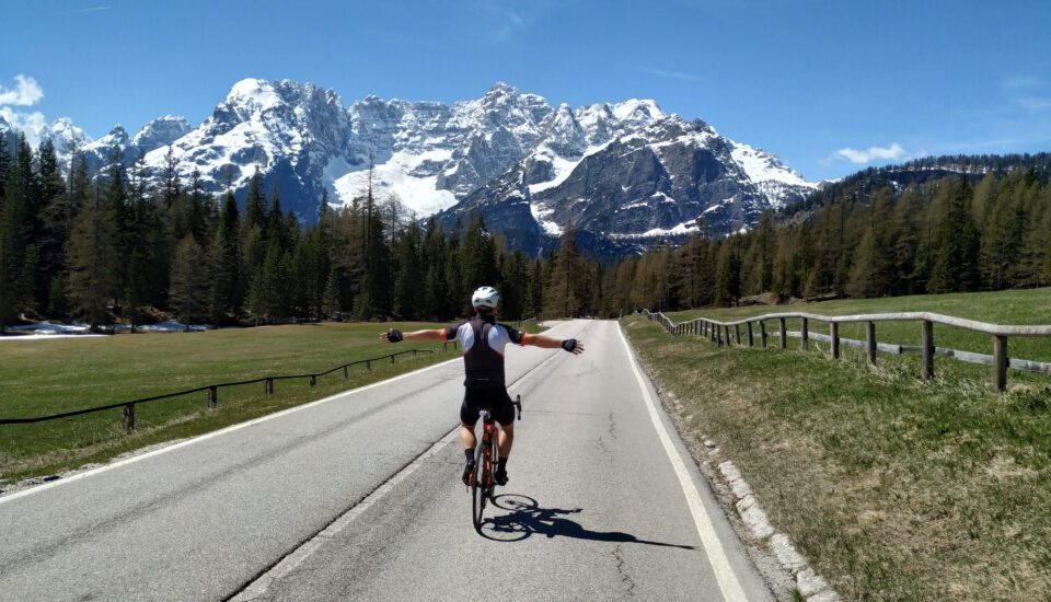 THE DOLOMITES. Giro Classic.
